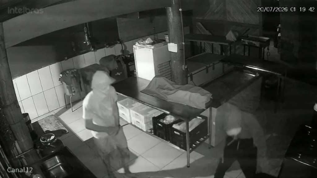 Polícia Civil prende dupla suspeita de furtos a comércios em Mato Grosso