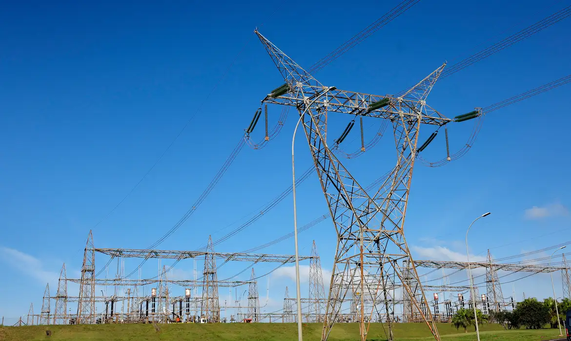 Comitê de monitoramento antecipa geração de energia para mitigar efeitos do El Niño