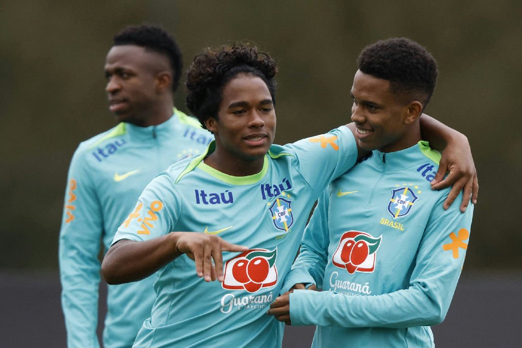 Ancelotti aposta em jovens talentos para a seleção brasileira até 2030