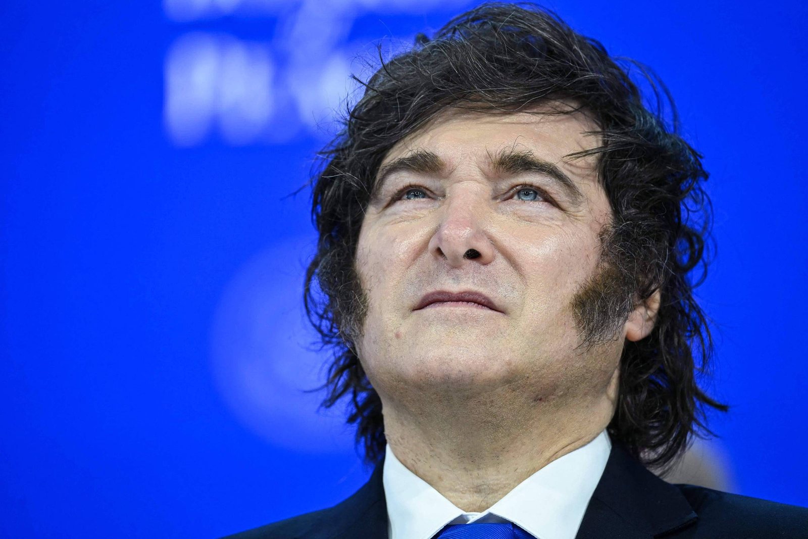 Argentina restringe gratuidade na saúde pública com medida de Milei