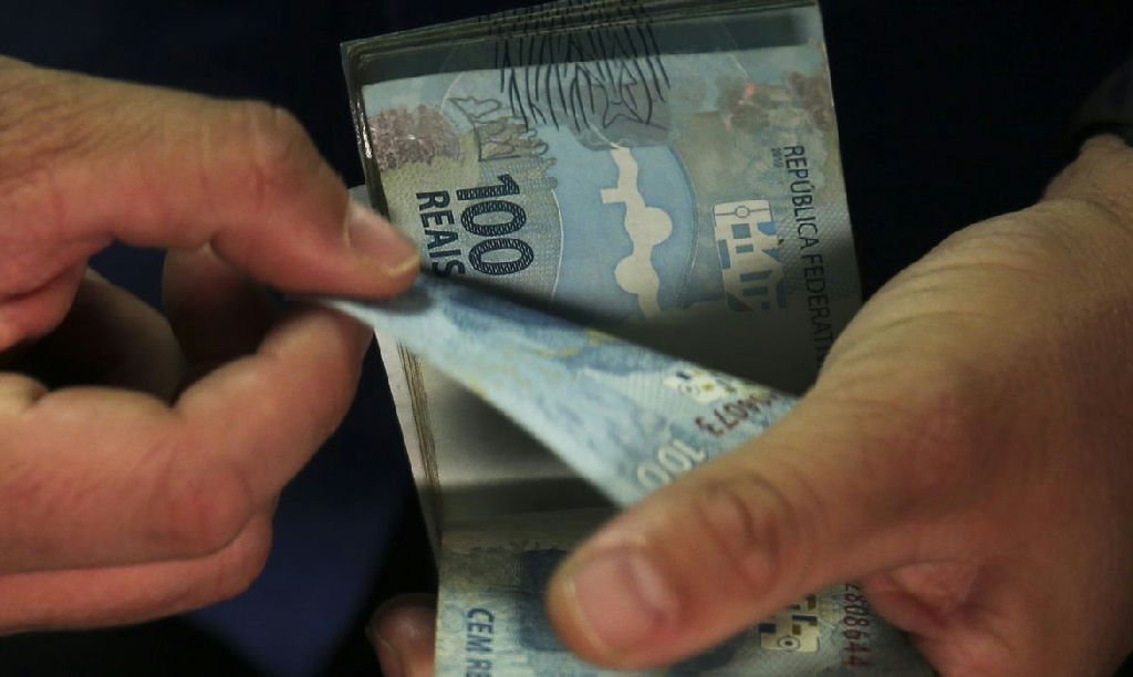 Desenrola Adimplentes inicia operações nesta segunda-feira com condições especiais para trabalhadores