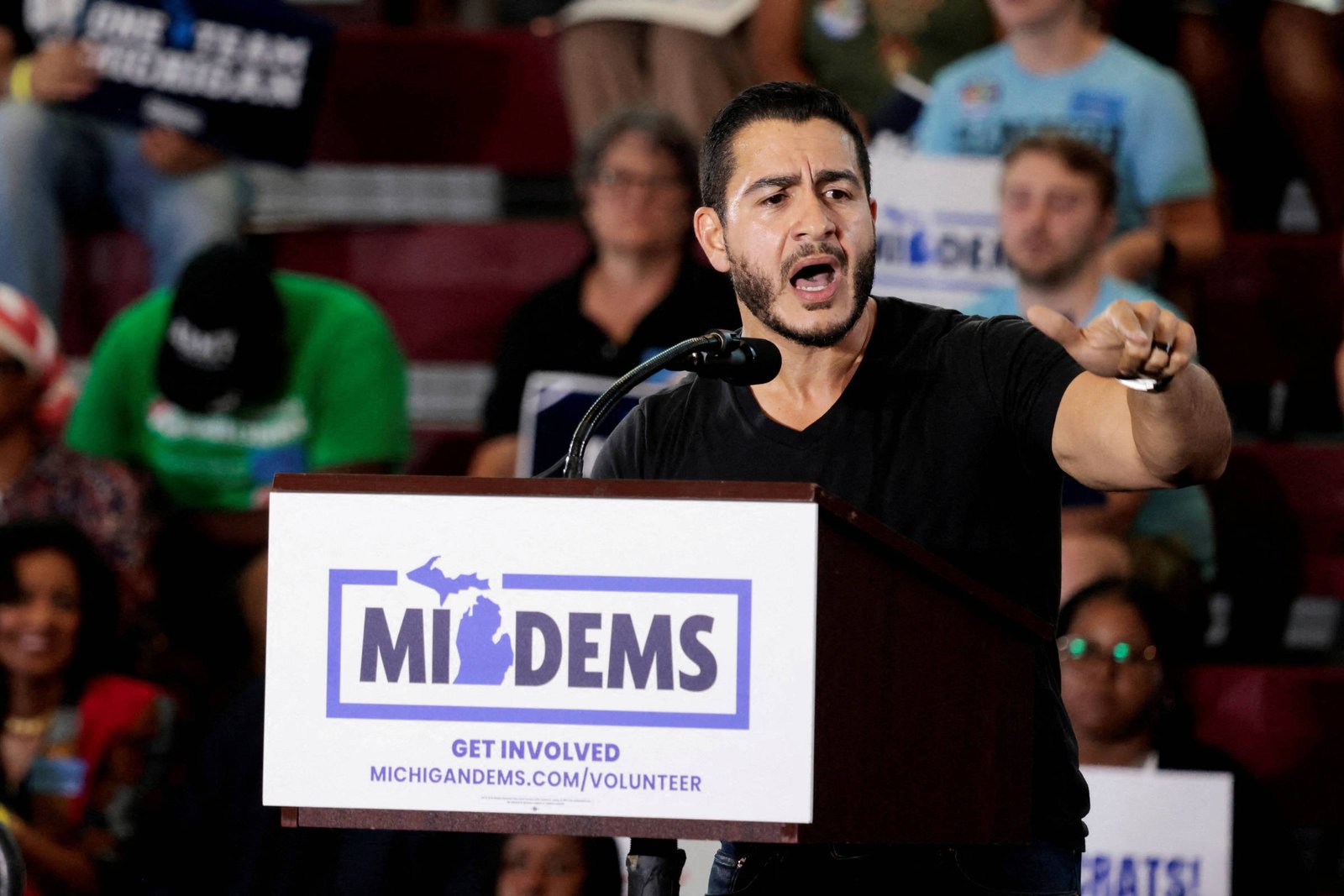Disputa ao Senado em Michigan revela divisão entre democratas sobre Israel