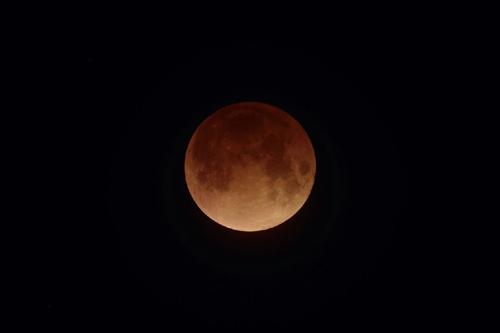Eclipse lunar: descubra como não perder o último de 2026