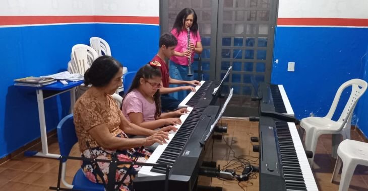 Escola de Música da Vila Operária transforma vidas através da arte sonora