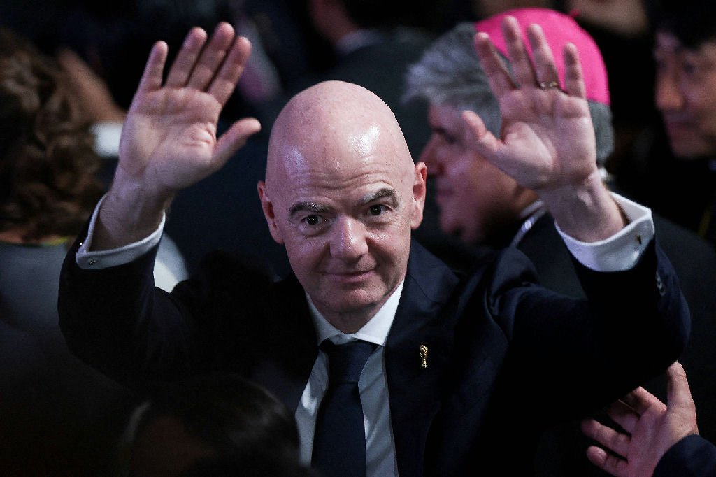 Federação da Nova Zelândia retira apoio a Gianni Infantino