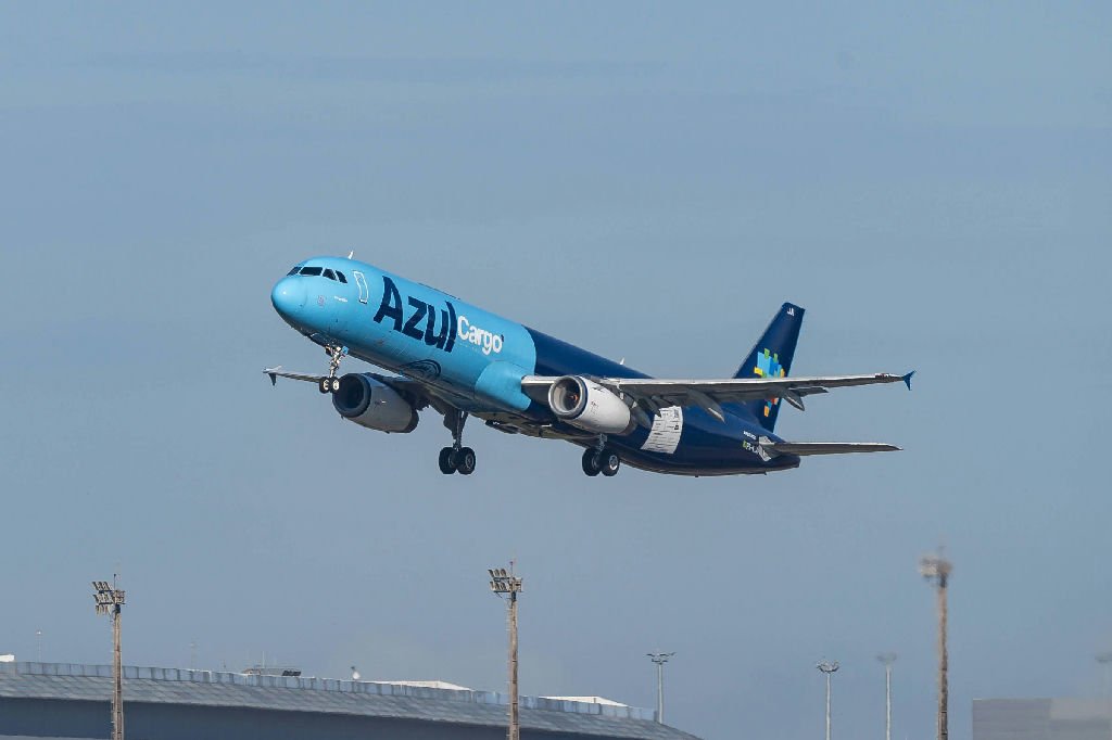 Gol questiona entrada da American Airlines na Azul e alerta sobre riscos de competição