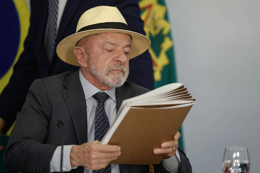 Governo Lula amplia contratação de microempreendedores por ministérios e estatais antes da eleição
