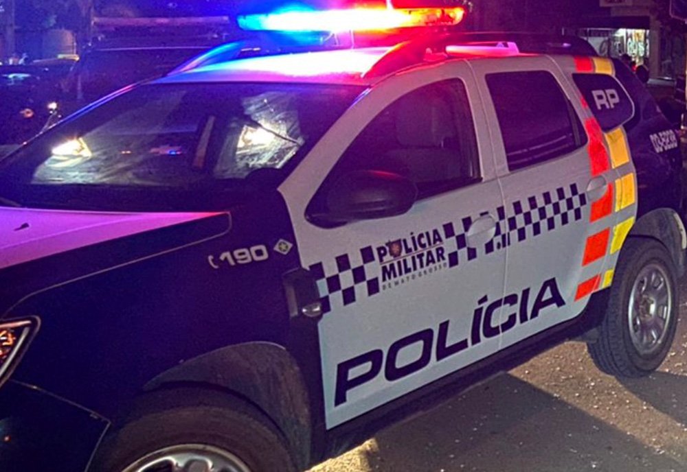 Homem é preso após ameaçar e agredir companheira em Cuiabá