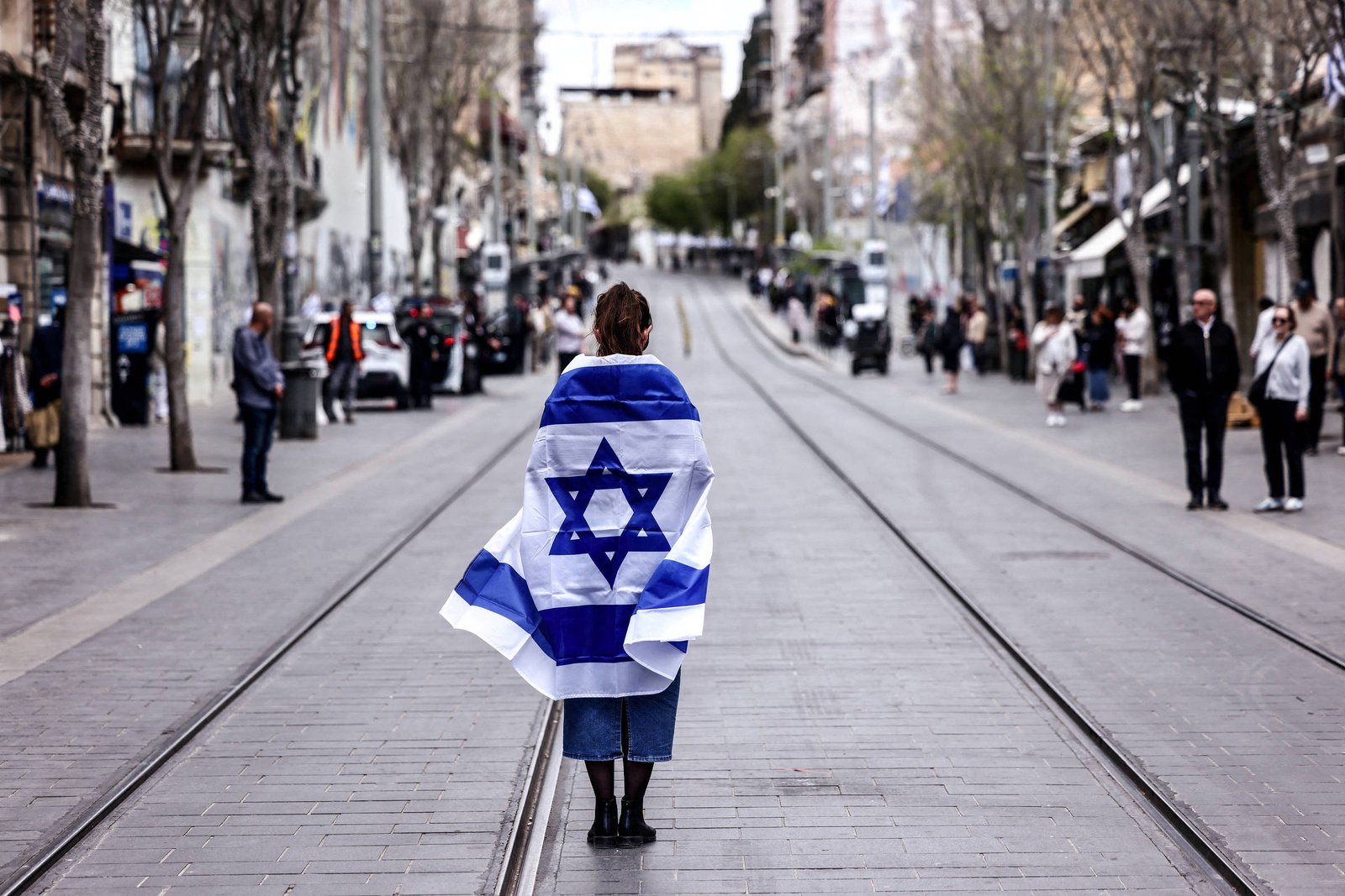 Israel enfrenta êxodo inédito após conflitos e crise política