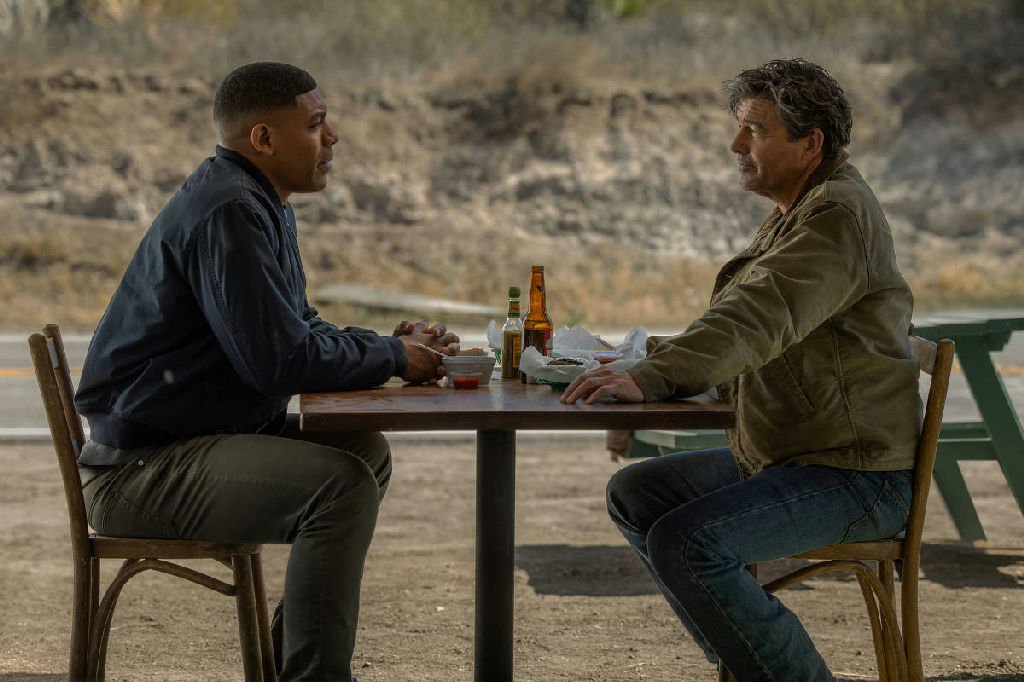 Kyle Chandler e Aaron Pierre falam sobre conexão em 'Lanternas': 'nos entendemos rapidamente'