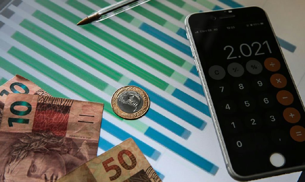 Mercado financeiro reduz pela primeira vez expectativa para Selic em 2026