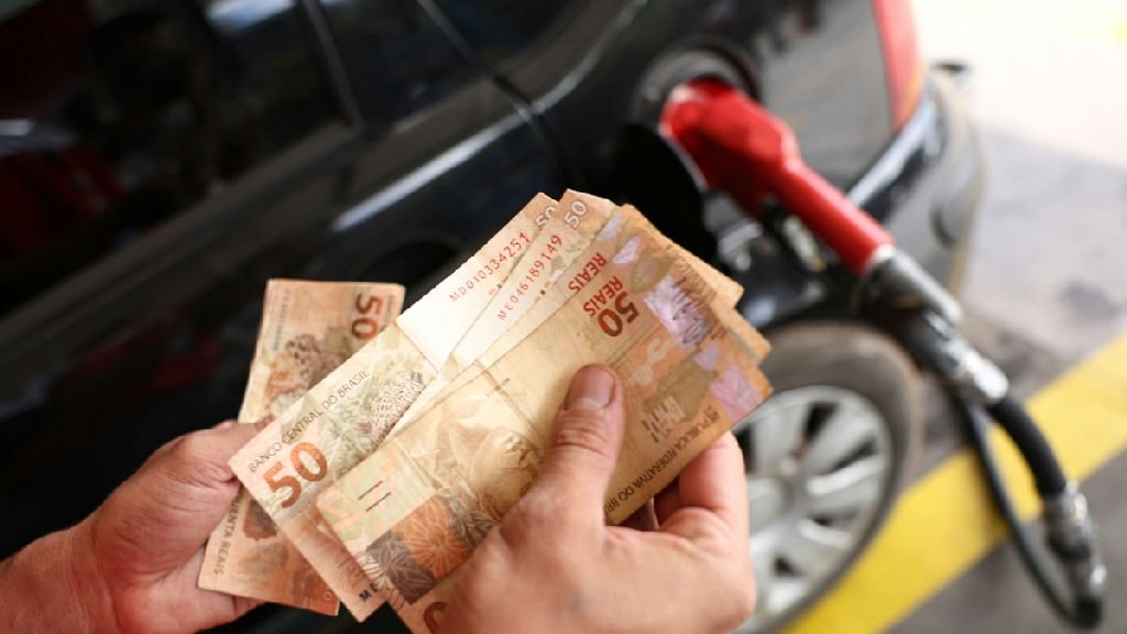 Ministério Público denuncia 16 por esquema de adulteração de combustíveis ligado ao PCC
