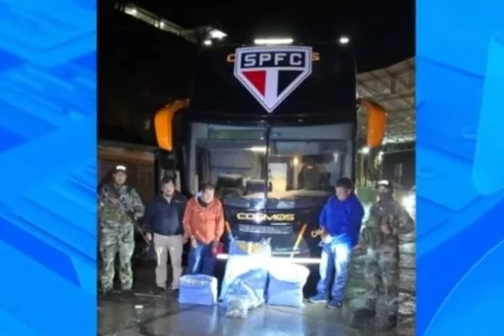 Ônibus do São Paulo é apreendido com 86,5 kg de maconha na Bolívia