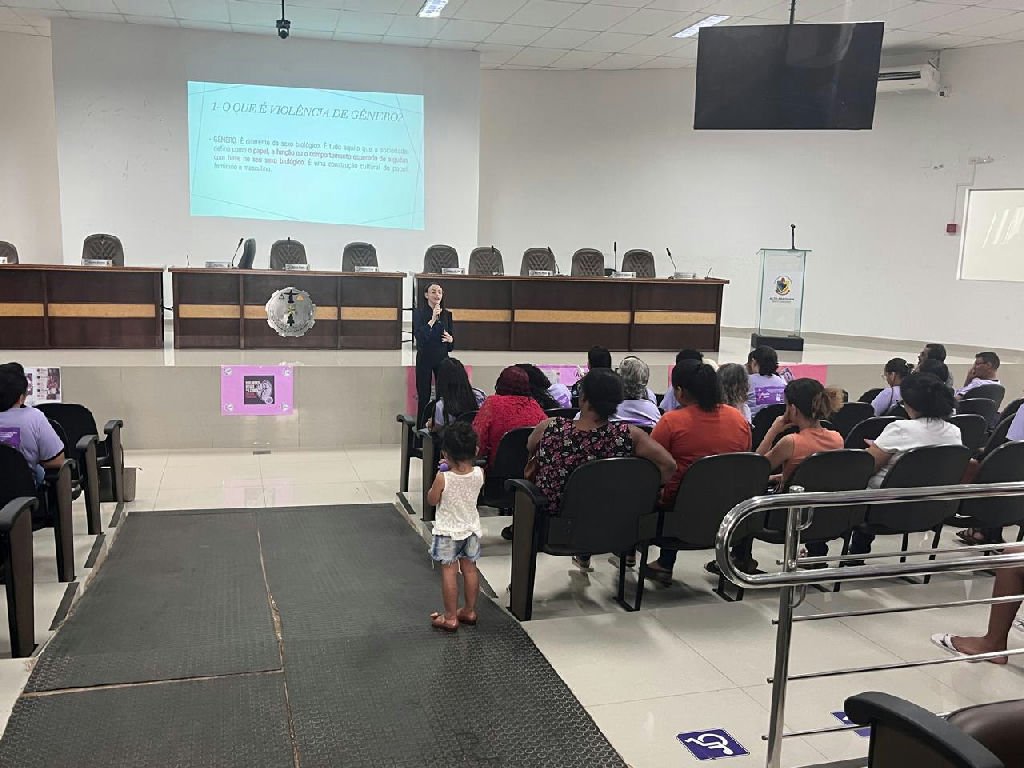 Polícia Civil promove palestra sobre violência doméstica e direitos das mulheres em Alto Araguaia