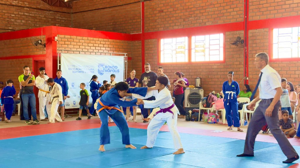 Torneio de judô em Rondonópolis reúne atletas de todas as idades e promove integração