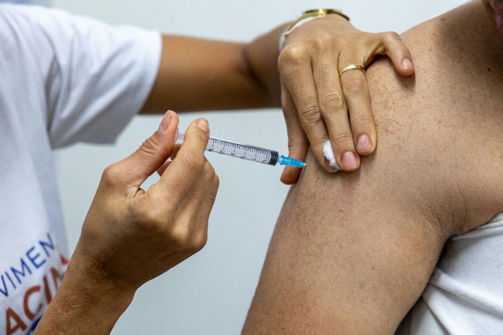Vacinação contra a influenza é ampliada para toda a população em Rondonópolis