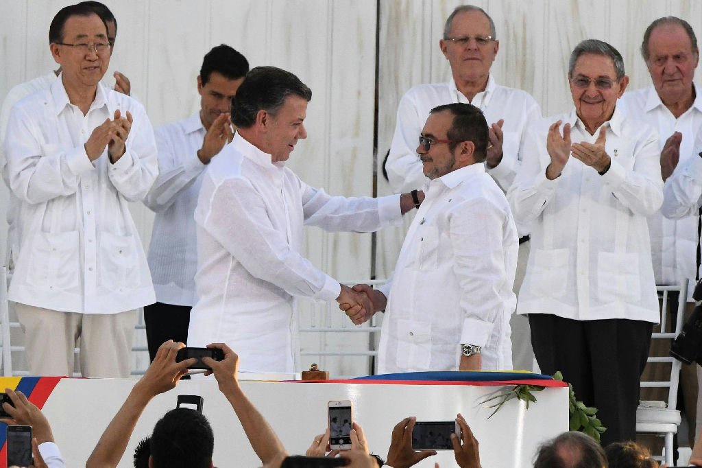 Acordo de paz com Farc completa uma década sob pressão de ataques e crescimento de grupos armados