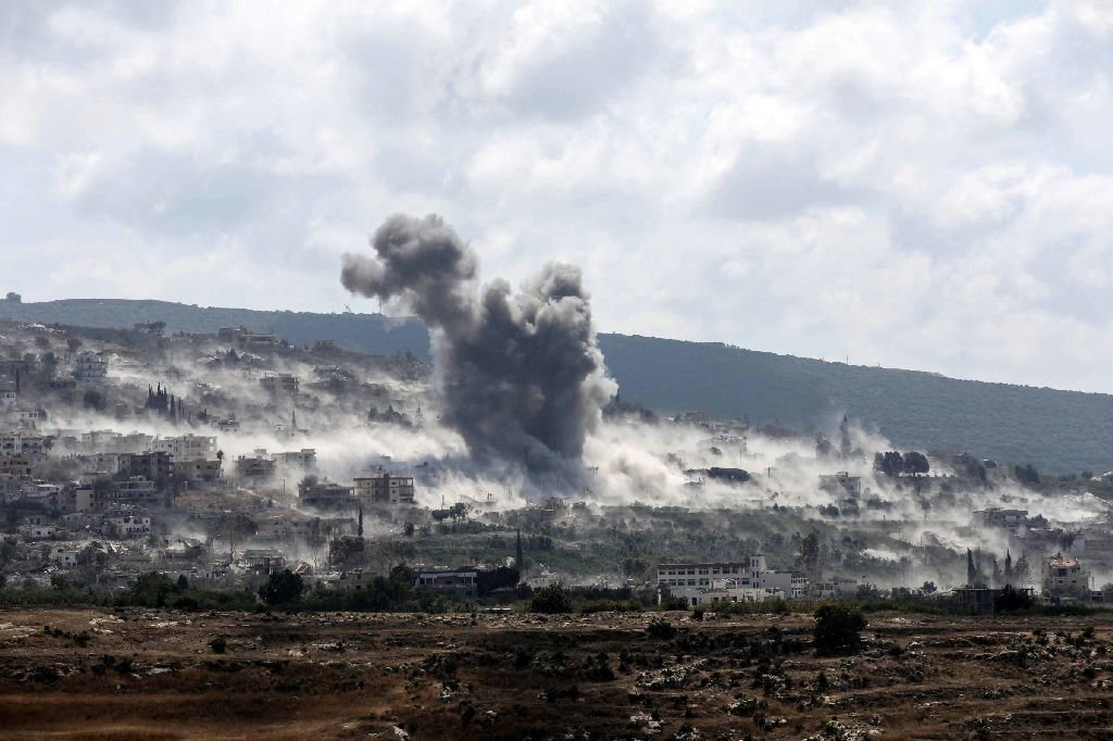 Ataques israelenses resultam em nove mortes no sul do Líbano em nova escalada de conflitos