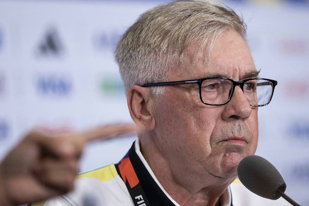 Carletto inicia reformulação na seleção, mas convocação deixa a desejar