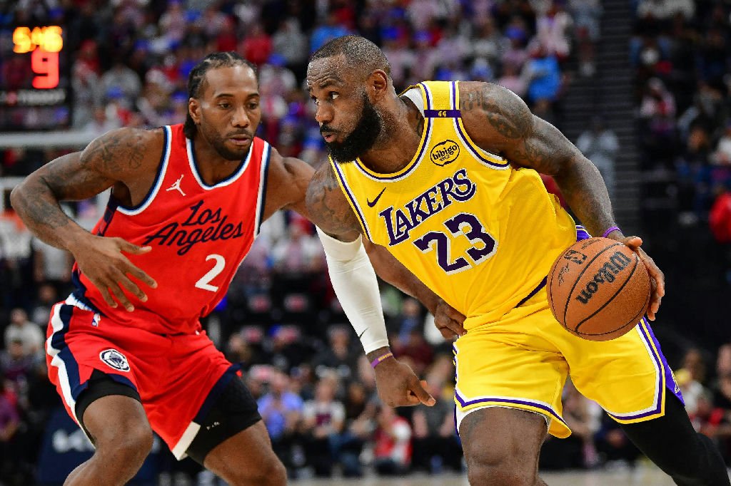 Clippers recebem punição milionária por violar teto salarial da NBA