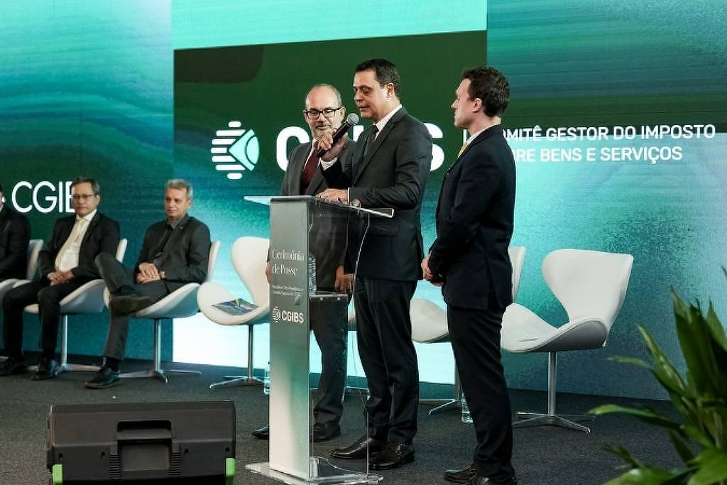 Comitê gestor do IBS aprova orçamento de R$ 2,7 bilhões para 2027 apesar de críticas
