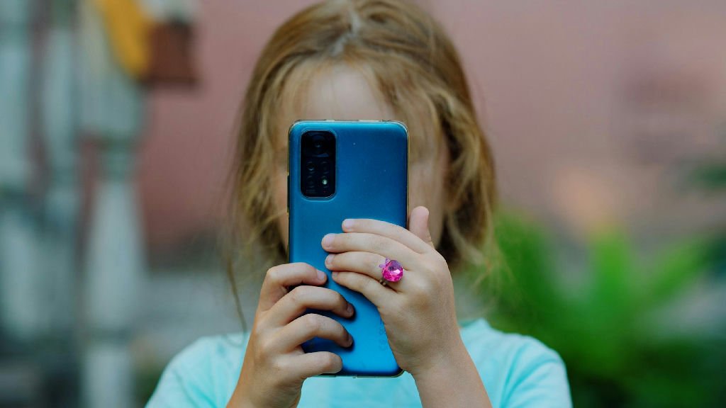Como a era digital está afetando nossa capacidade de leitura e atenção