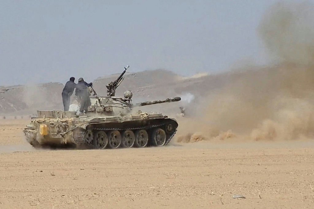 Conflito no Iémen: Houthis tomam porto estratégico e preço do petróleo dispara