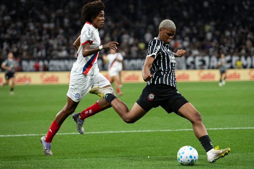 Corinthians vence Bahia e garante décima final consecutiva do Brasileiro Feminino