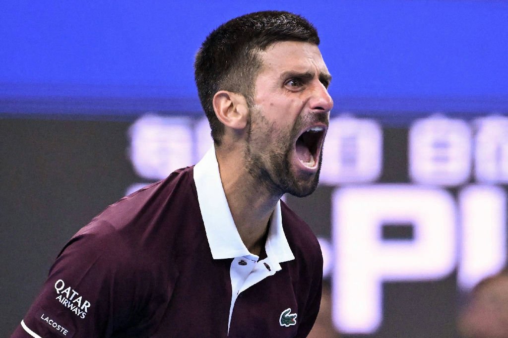 Djokovic mantém invencibilidade na China e revela cansaço após vitória