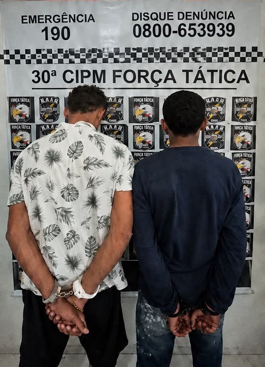 Dois jovens são detidos com 107 porções de drogas próximo a escola em Primavera do Leste
