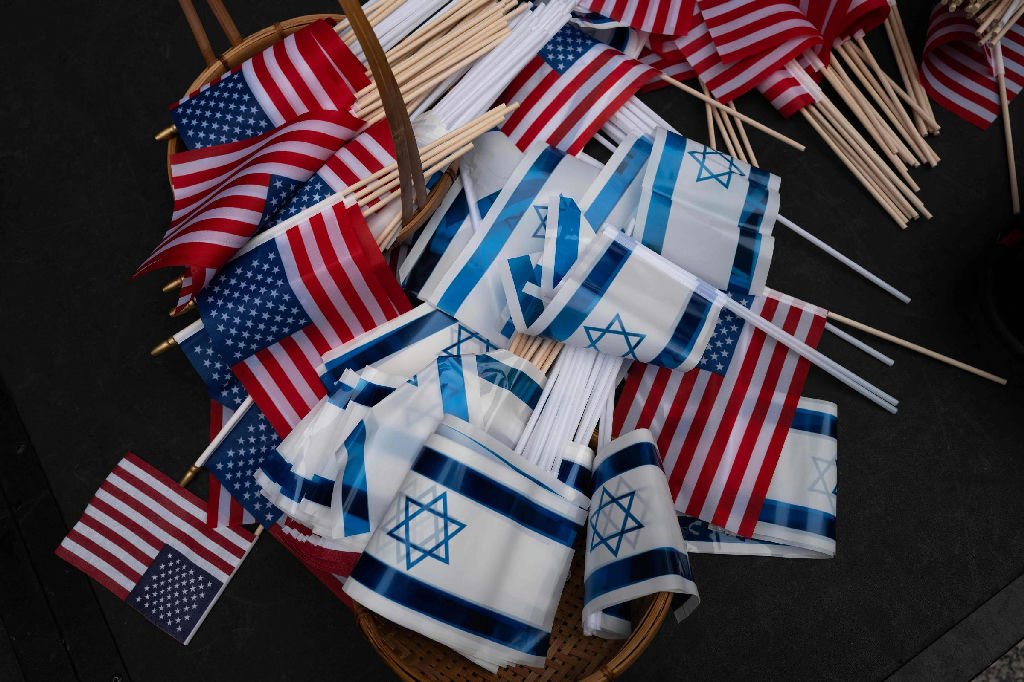 Eleições nos EUA e Israel: um teste decisivo para a democracia