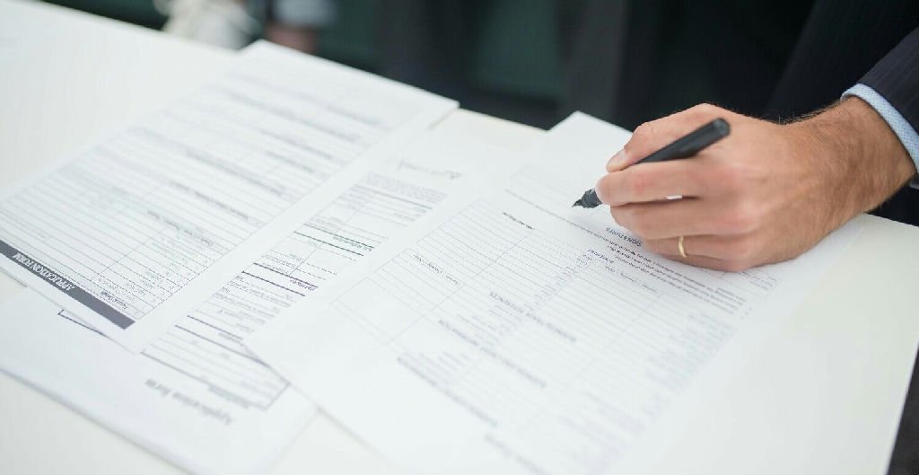 Emitindo nota fiscal: um guia prático para microempresas e MEI's