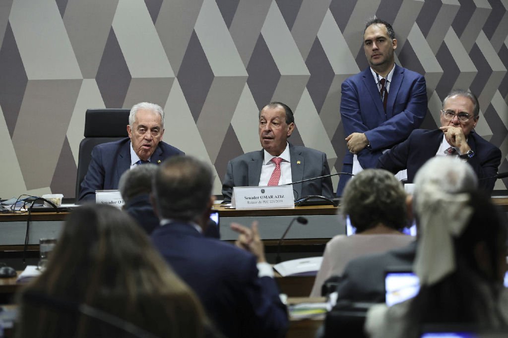 Governo avança com votação do fim da escala 6x1 na CCJ do Senado, ignorando oposição