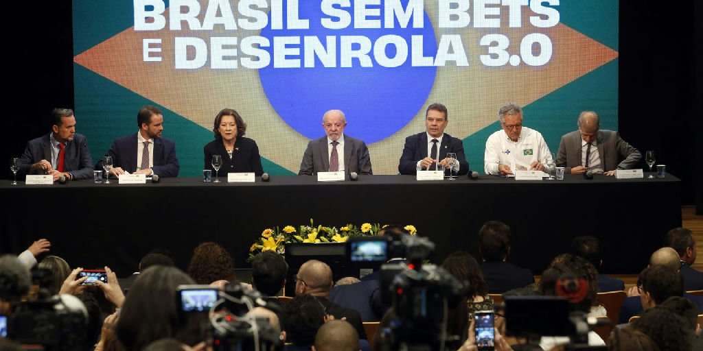 Governo lança terceira fase do Desenrola com compra de dívidas pela União