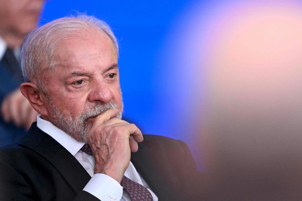 Governo projeta dívida pública próxima a 90% do PIB até 2029