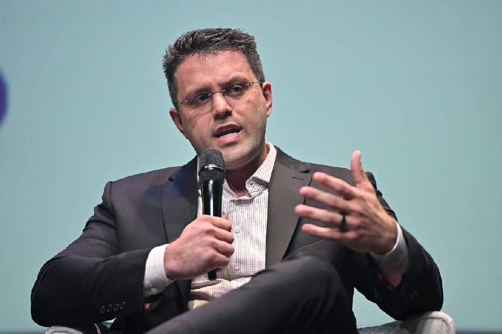 Hapvida: CEO anuncia reestruturação até 2028 em meio a desafios financeiros
