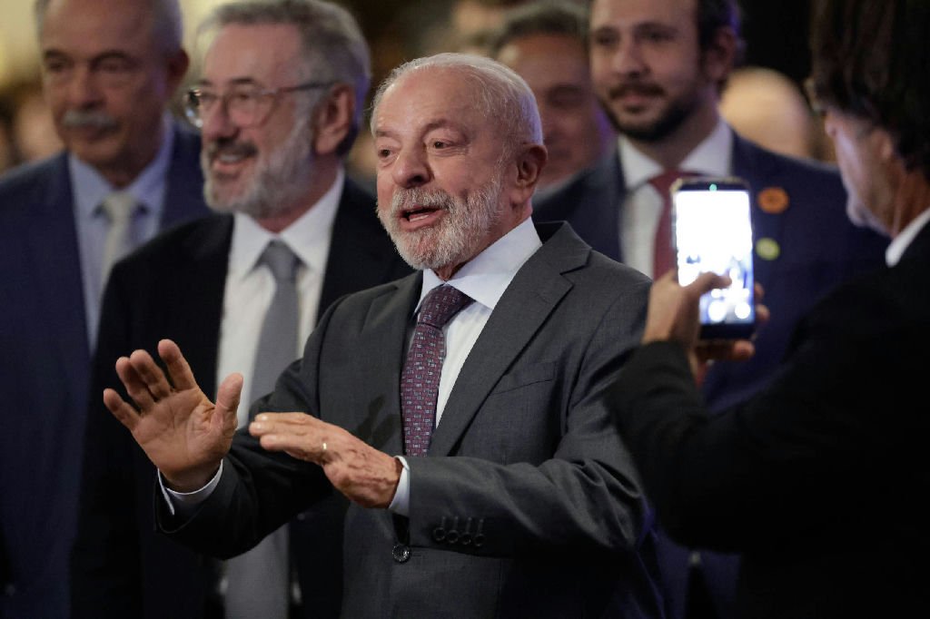Lula se reúne com empresários em São Paulo após proibição das apostas online