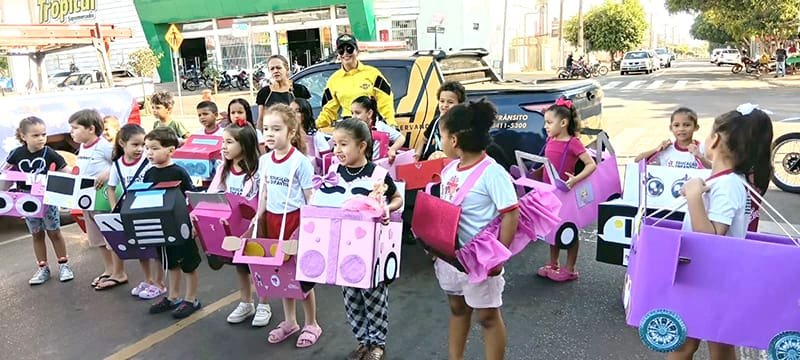 Município promove ações educativas nas escolas em celebração ao Dia Nacional do Trânsito