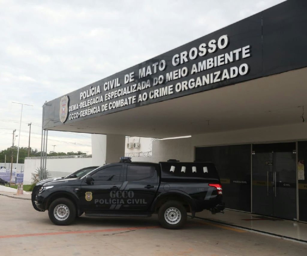 Polícia Civil captura foragida na Bolívia, apontada como líder de facção em Mato Grosso