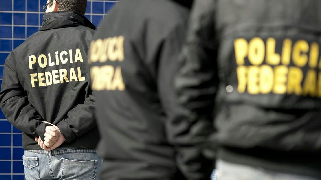 Polícia Federal desmantela esquema de contrabando com malas diplomáticas falsas