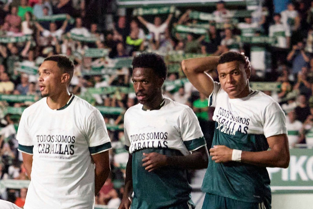 Presidente da Laliga critica Vini Jr e Mbappé por apoio a Ceuta