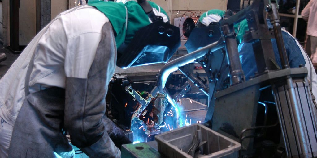 Produção industrial brasileira cresce 0,2% em julho, interrompendo queda de dois meses