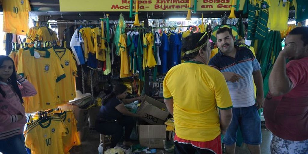 Queda nas vendas do comércio em julho reflete ressaca da Copa do Mundo