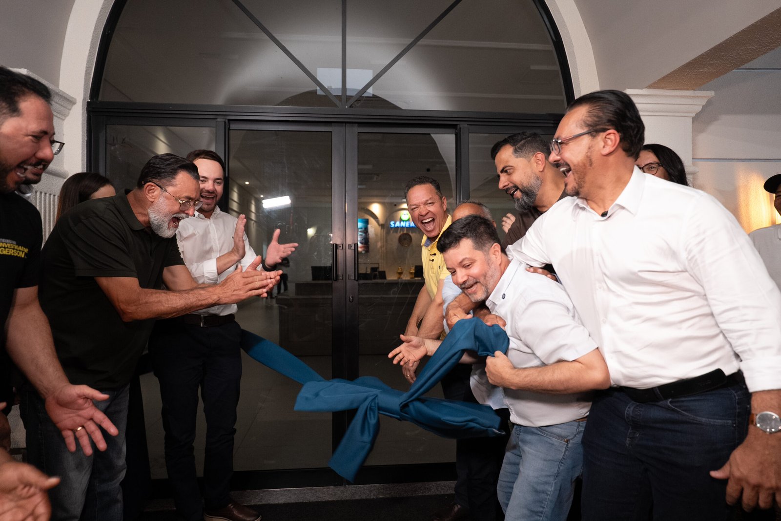 Rondonópolis celebra inauguração da primeira agência do Sanear em estilo neoclássico