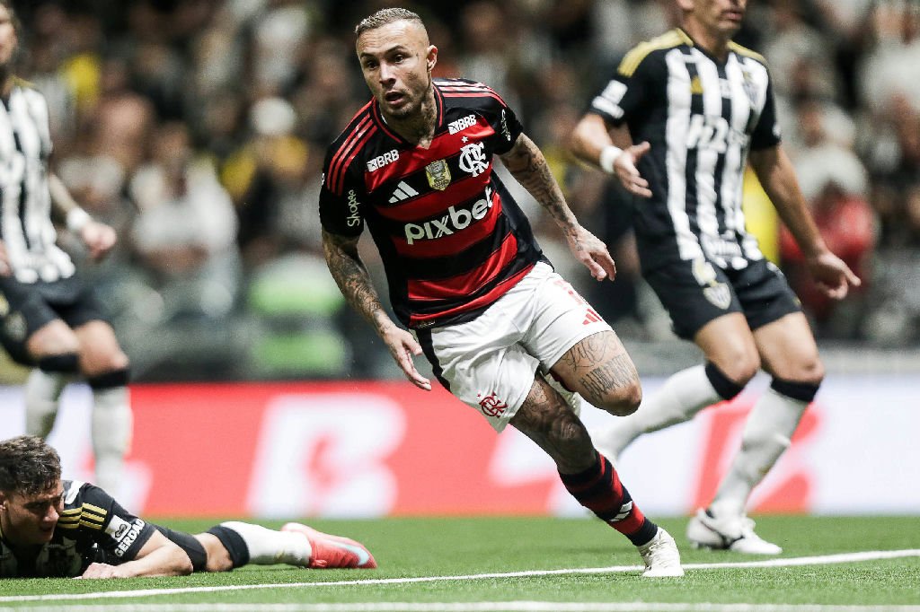 Santos avança na contratação de Everton Cebolinha e avalia Philippe Coutinho
