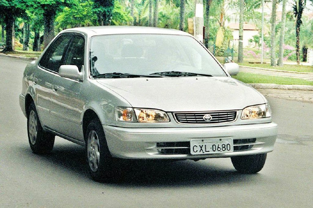 Toyota Corolla completa 60 anos enfrentando concorrência chinesa