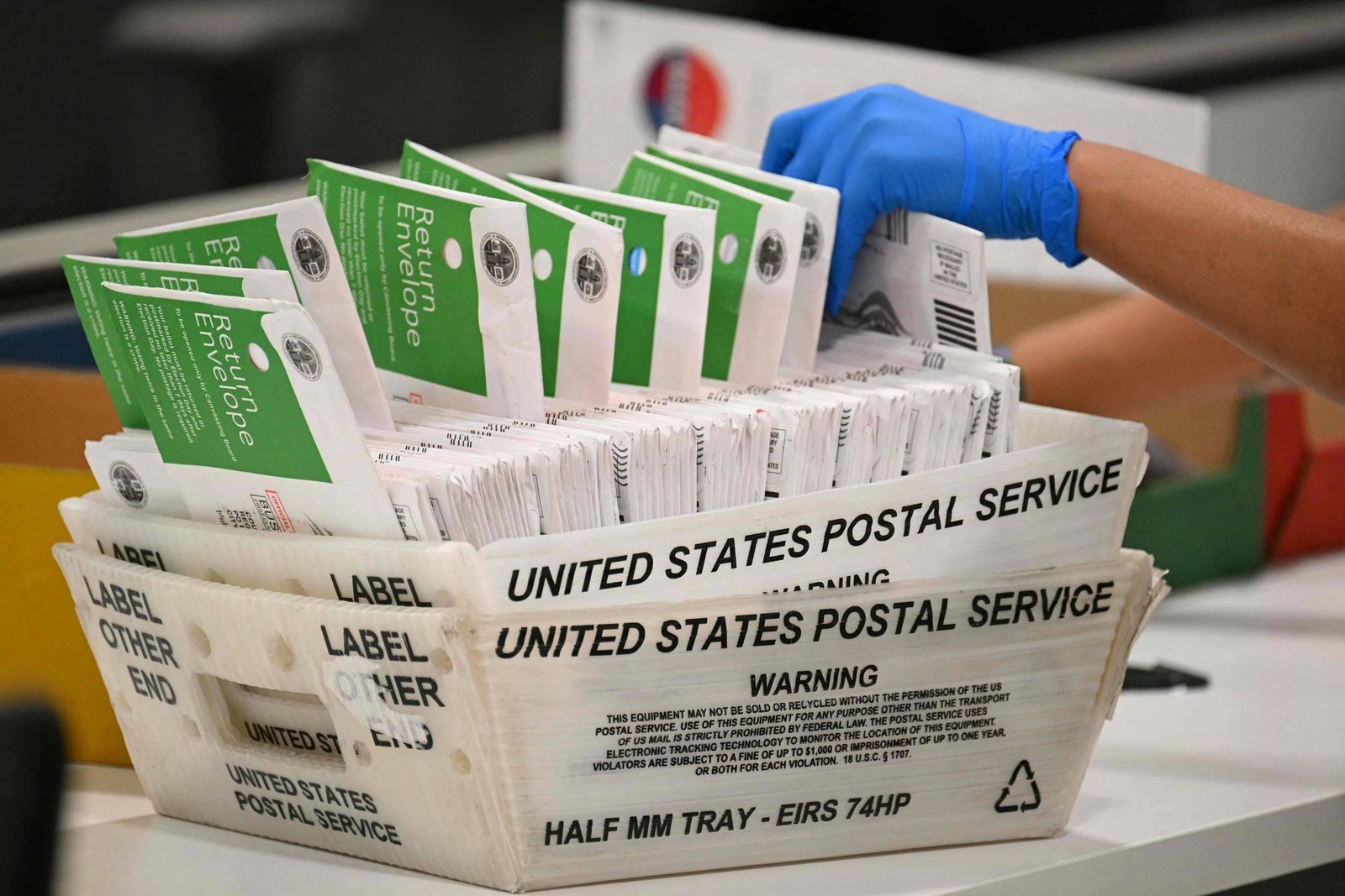 Trump solicita à Suprema Corte autorização para restringir voto por correio