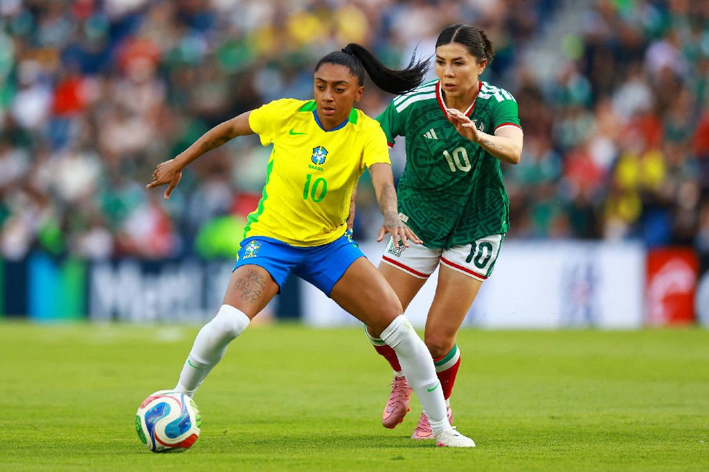 Vendas do futebol feminino crescem 19% e Brasil registra recorde histórico