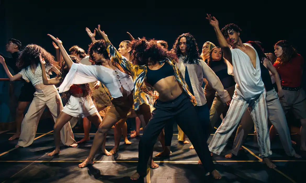 10ª Bienal Internacional de Dança do Ceará traz 65 apresentações em várias cidades