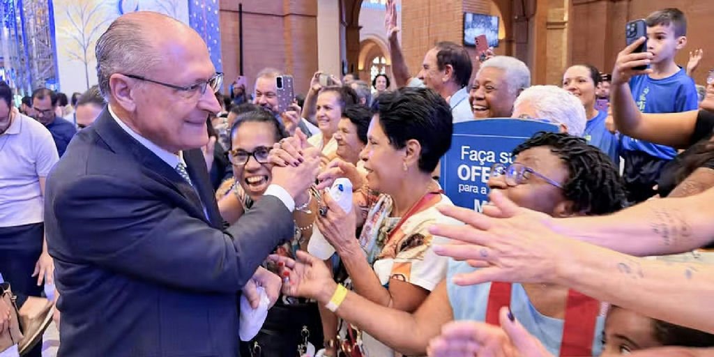 Alckmin defende isenção da Justiça Eleitoral em Aparecida